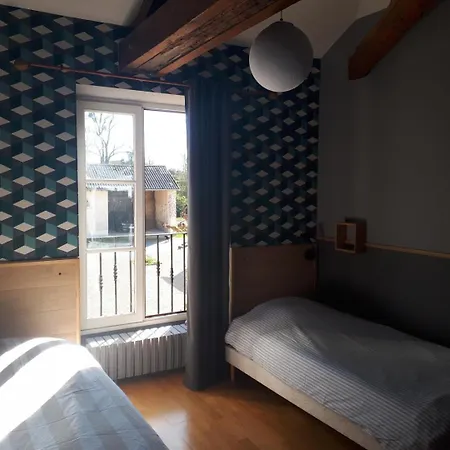 Les Saules Holiday home Persac